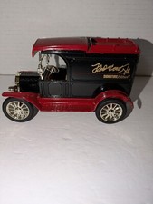 ERTL 1913 Ford Model "T" Van Diecast Bank w/Key, Signature Edition