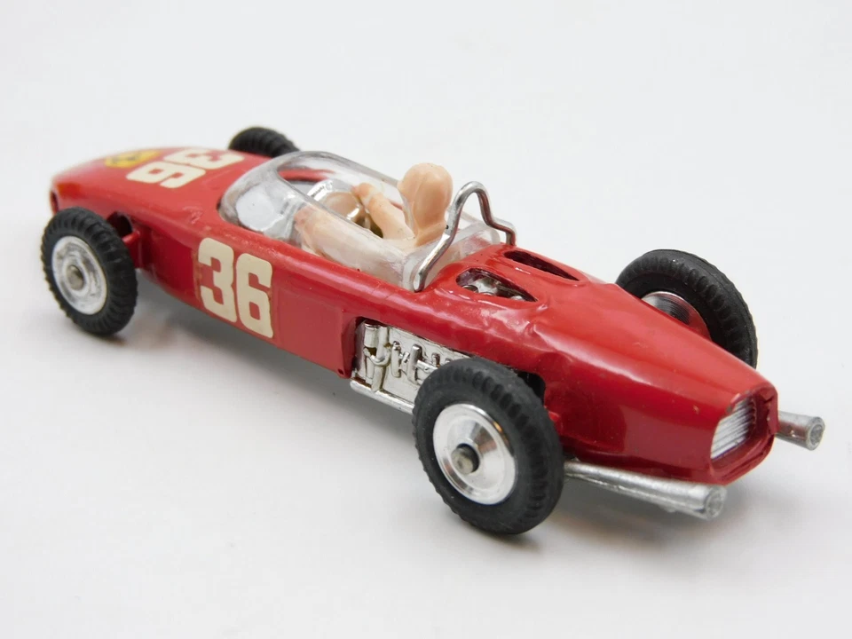 Corgi Toys Ferrari Formula 1 F1 #154 1/43 vintage die cast model car 1960s - Immagine 3 di 4