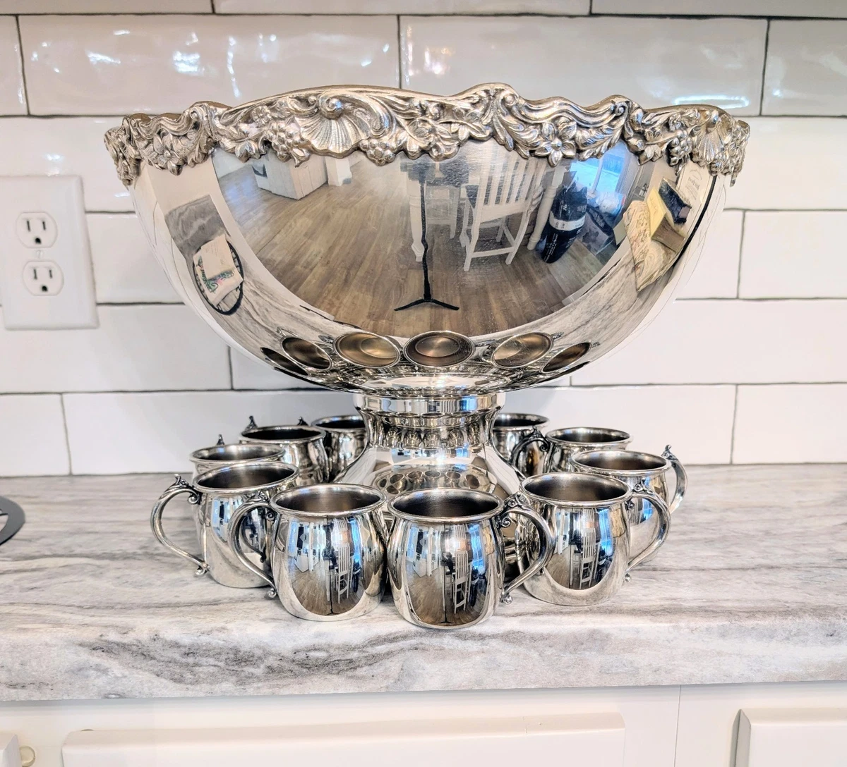 F.B. Rogers Silver Co. シルバープレート シェルボウル F.B. Rogers Silver Co. シルバープレート シェルボウル