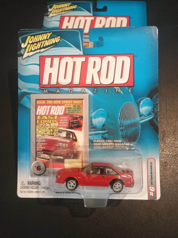 Johnny Lightning HOT ROD Magazine  1987 Ford Mustang GT 5.0 (Chase & Mainline) - Image 4 of 4