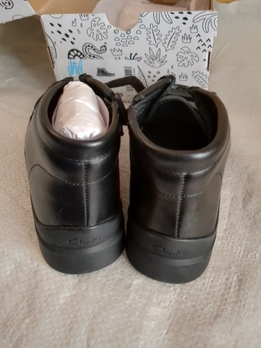 NEW In Box Clarks Boys Goal Wally K School Shoe UK Size 1 1 Fit F Black Leather - Picture 4 of 9