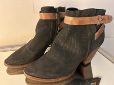 ANTHROPOLOGIE Dolce Vita YURI Ankle Boots Charcoal Gray Perforated Leather 8