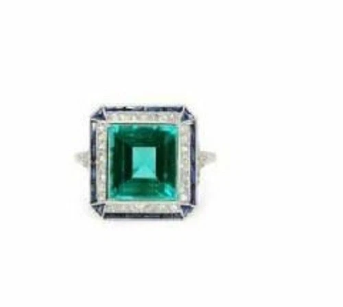 14k White Gold 3.20Ct Green Emerald Cut Lab-Created Diamond Engagement Ring - Image 2 of 4