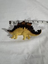 Vintage Stegosaurus 1988 Safari LTD Carnegie Collection Dinosaur Yellow Brown