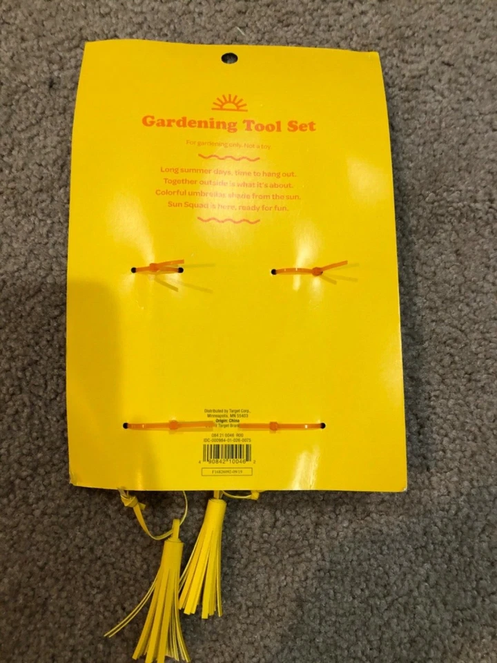 NUEVO Juego de herramientas de jardinería de animales Sun Squad para niños con pala y tenedor de excavación tiburón Foto 2 de 2