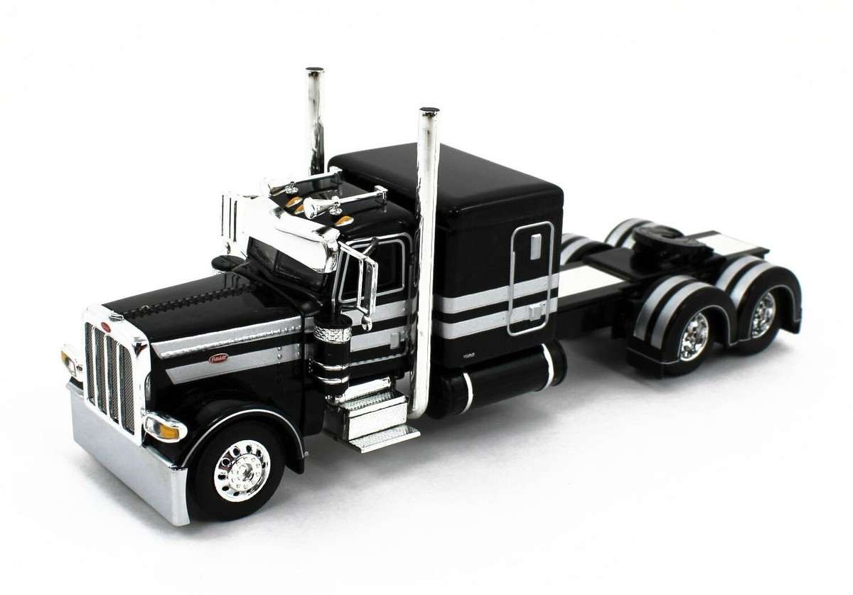 2023 DCP 1:64 *BLACK & SILVER* Peterbilt 389 63