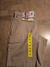 COPPER OAK Men's 10'' VENTURE RIPSTOP CARGO SHORTS,TAN, SIZE,32 NWT