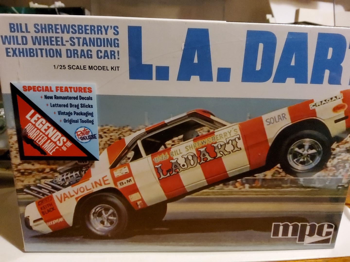 1:25 L.A DART. DODGE DART , BILL SHREWSBERRY'S DRAG CAR ,MPC PLASTIC KIT