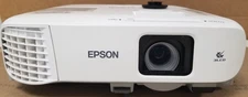 Epson PowerLite 980W 4,822 HOURS W/ POWERCORD AND REMOTE