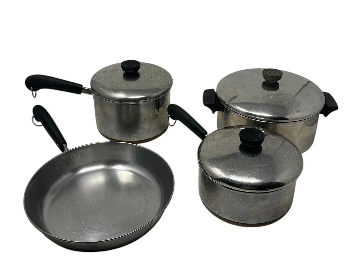 Revere Ware 7 Piece Pot Set With Lids 4.5 Qt 2 Qt 3 Qt Sauce Pans 10" Skillet