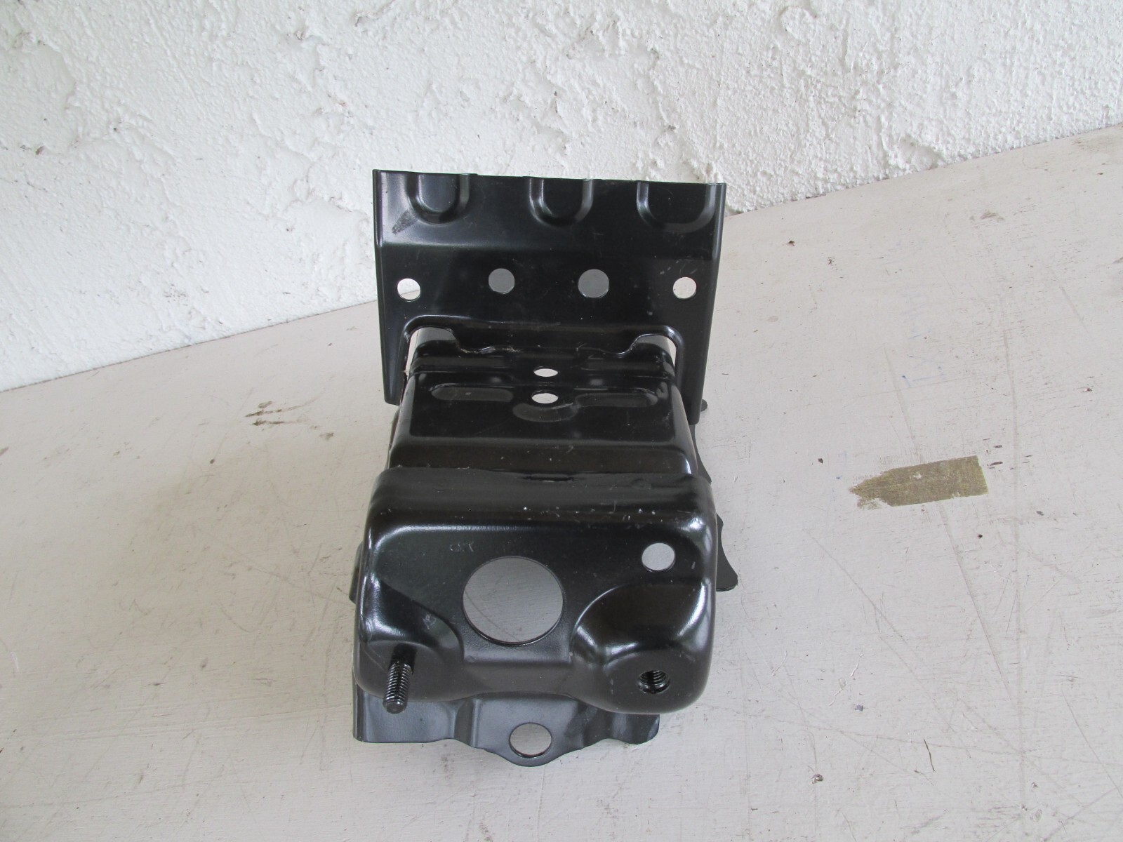Toyota OEM 2018 Camry Fender-rail Extension Left 5702433010 for 