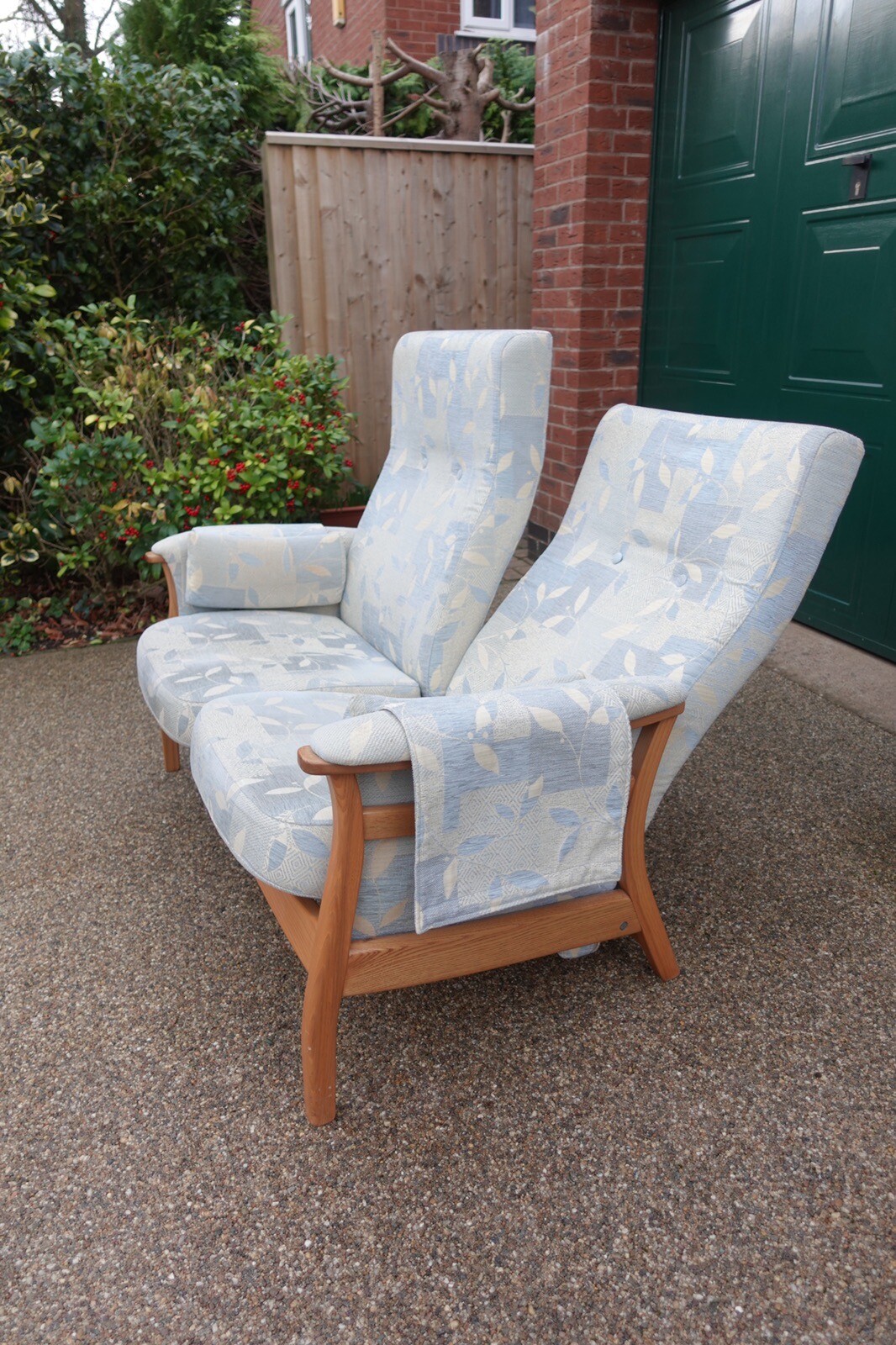 Ercol Two Seater Reclining/Lazy boy Sofa eBay