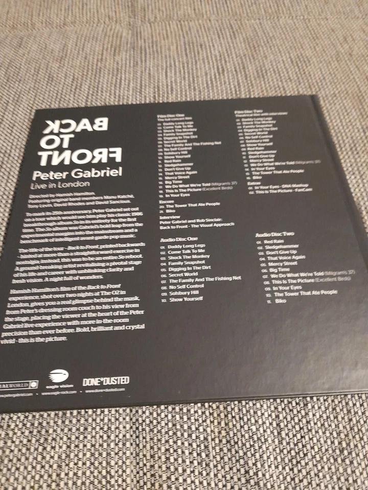 PETER GABRIEL BACK TO FRONT LIVE IN LONDON LTD. EDI. EARBOOK 2 CD 2 BLUERAYS RAR - Bild 4 von 4