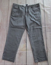 Dockers Slim Tapered Fit Mens Casual Pants Cotton Blend Actual 39x28.5 (38x30)