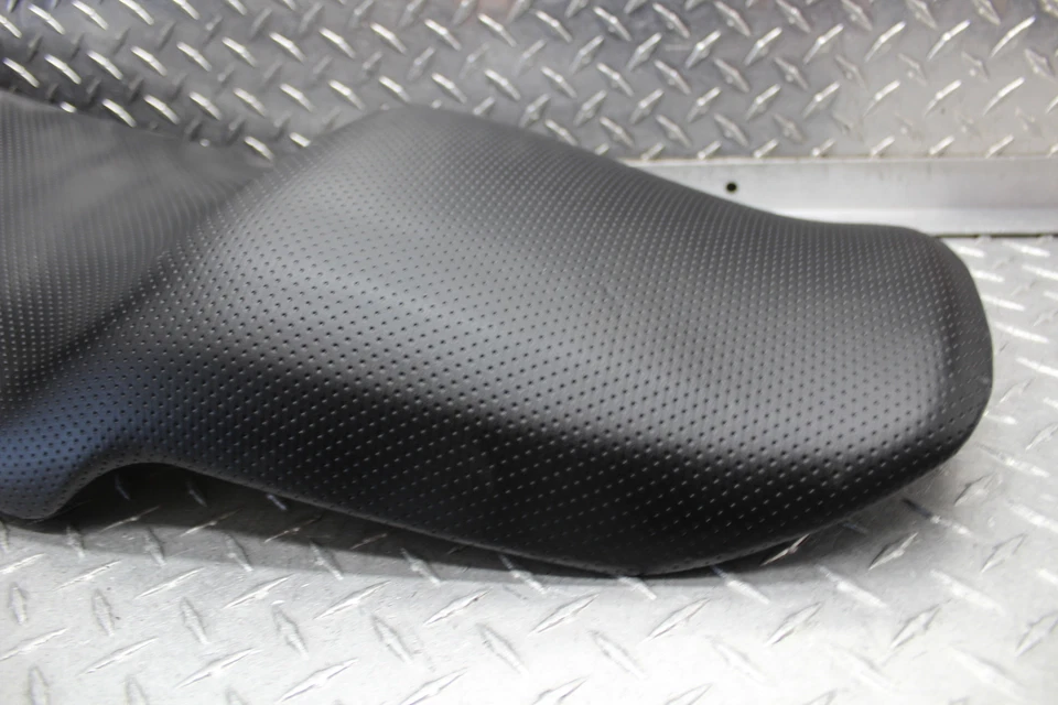 Yamaha FZ6S 2006 asiento delantero sillín 4S8-24730-00-00 Foto 4 de 4