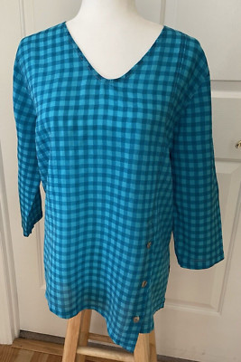 Click by Color Me Cotton Size L Blue Checked Top Asymmetrical Hem Button Detail
