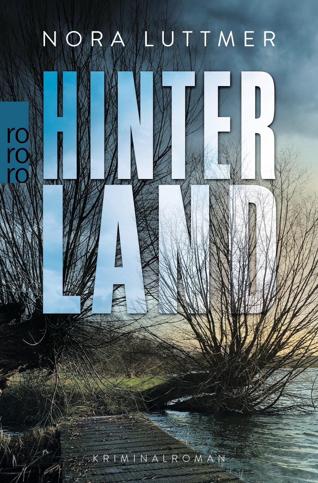 Hinterland | Kriminalroman | Nora Luttmer | Taschenbuch | Bette Hansen