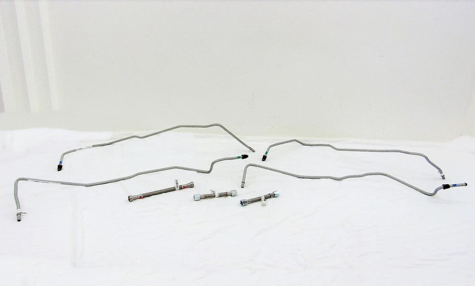 Juego de línea de combustible para Chevrolet Silverado 1500 GMC Sierra 1500 Foto 2 de 4