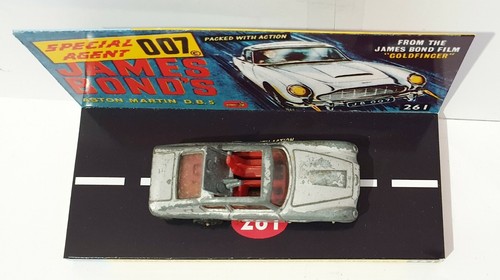 CORGI Junior Bond 007 ASTON MARTIN DB6 Diecast Model Car & 261 Custom Display [b - Picture 5 of 12