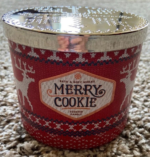 Bath &amp; Body Works MERRY COOKIE HOLIDAY EDT 2018 14.5 oz jar 3-Wick