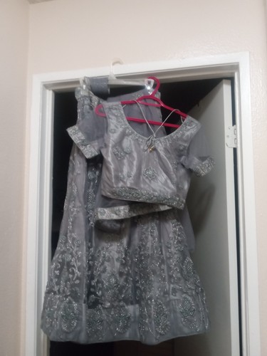 lehenga choli pre-owned