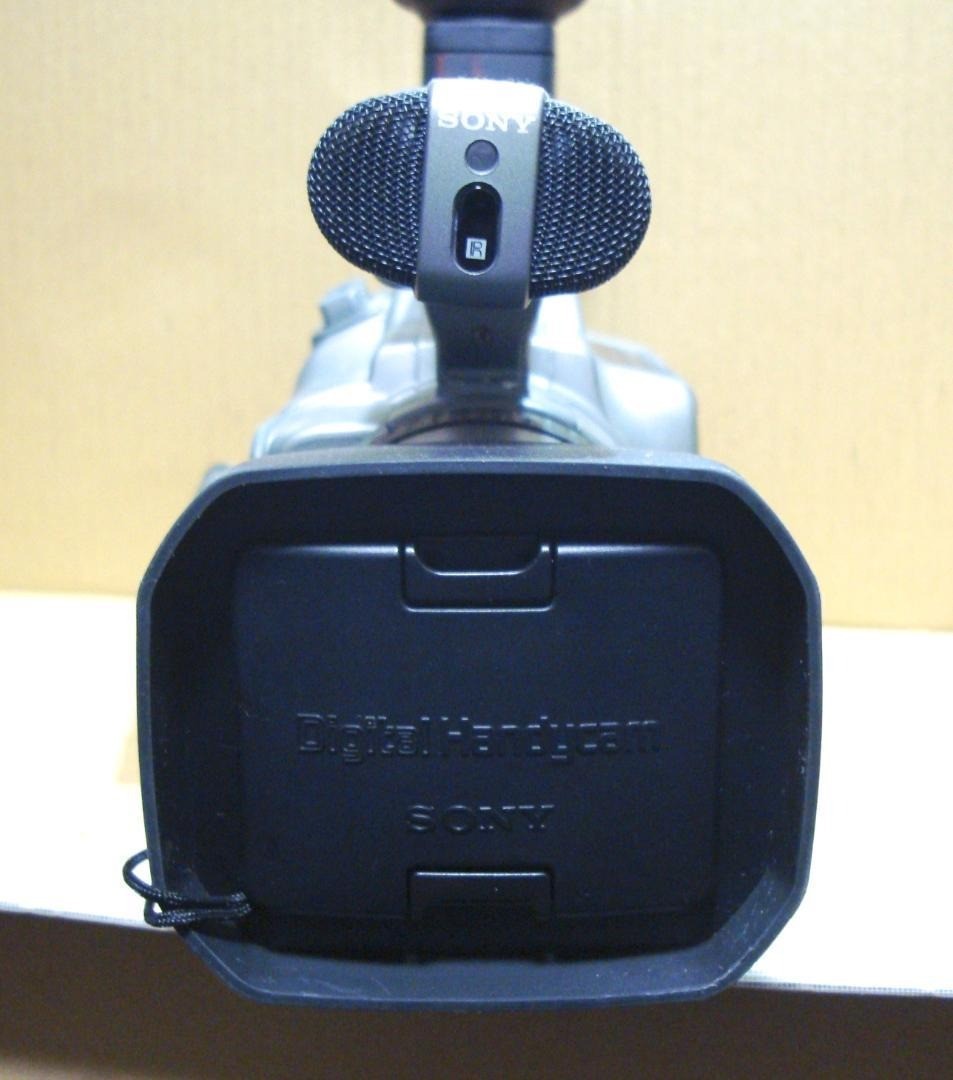 Sony DCR-VX1000 MiniDV Digital Camcorder – Classic Pro Video