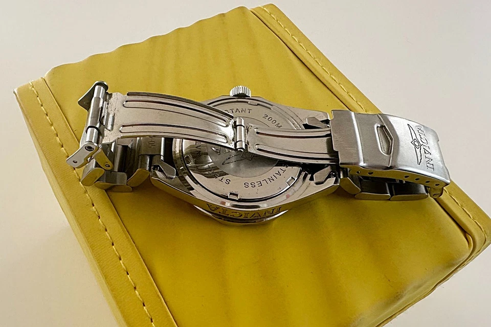 Invicta Pro Diver Quartz 9204 frische Batterie OVP - Bild 3 von 4