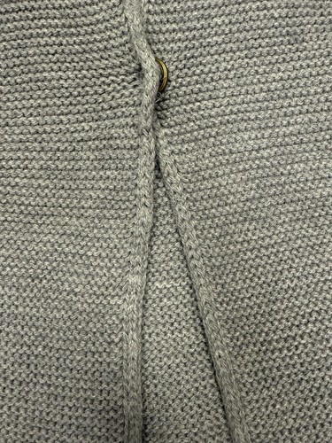 Babe & Tess Grey Wool Cardigan Sweater Girls 8 Snap Close Long Sleeve STAINED* - Picture 5 of 11