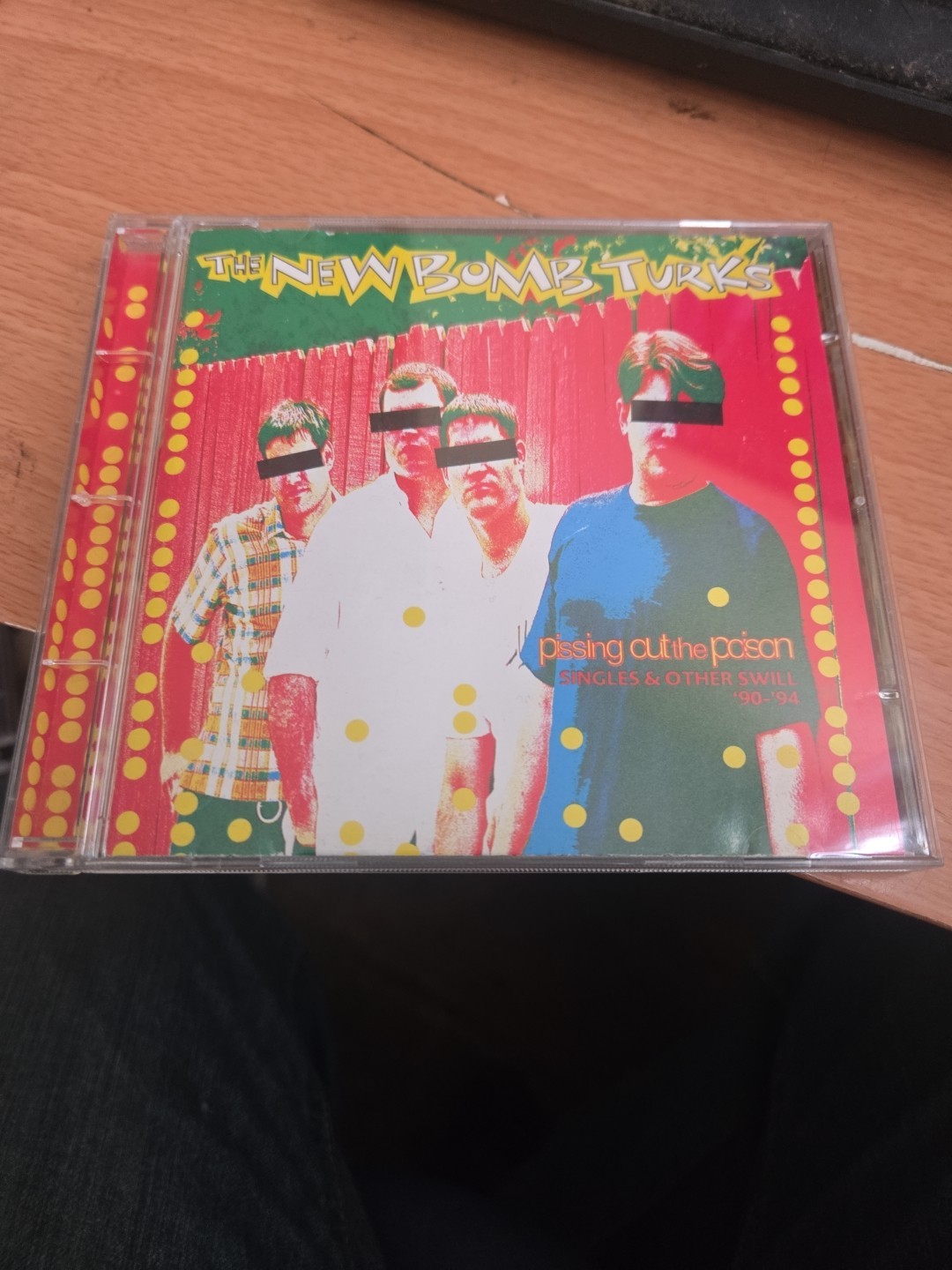 New Bomb Turks Pissing Out The Poison (CD)