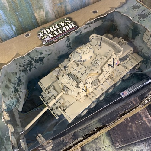 FOV U.S. M60A1 Patton Tank - Kuwait 1991 NIB 1:32 p/n 90009 (2003) Unimax - Picture 4 of 16