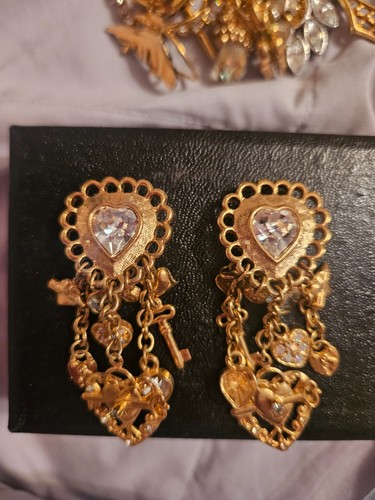 Vintage Kirks Folly Gold Tone Heart Dangle Clip On Earrings - Picture 3 of 6