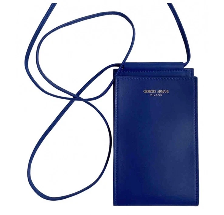 Giorgio Armani女式Porta小号斜挎包皮革包 — 第 2/4 张图片