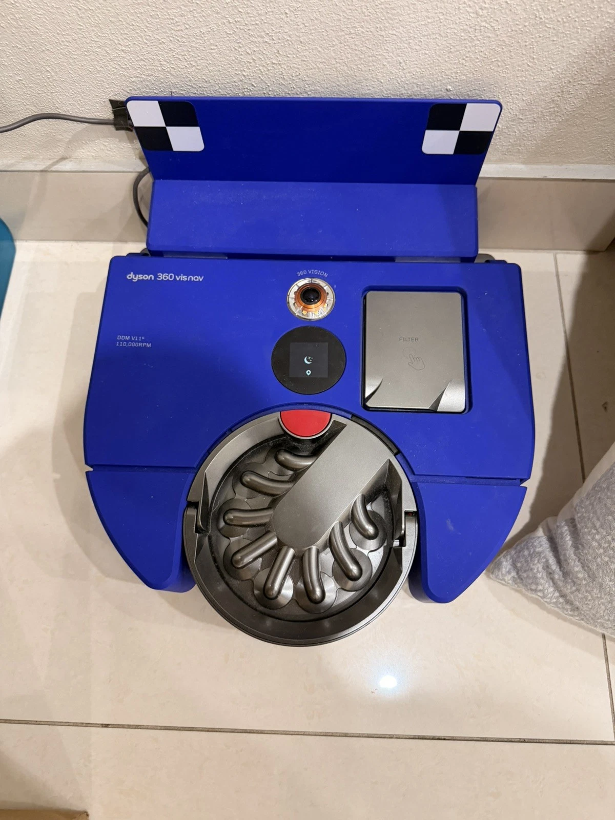 Dyson 360 Vis Nav Robot Vacuum (Near New)