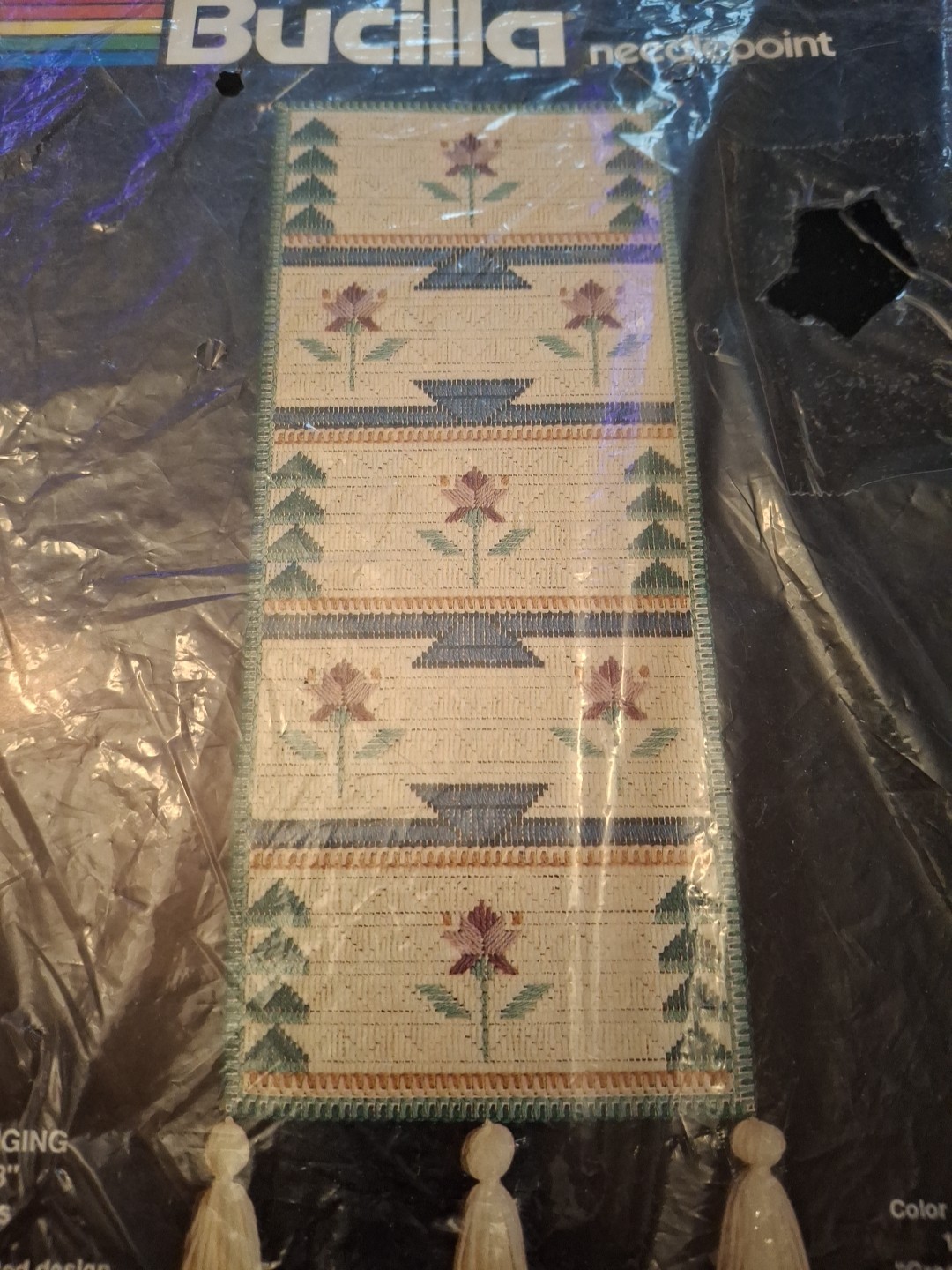 Picture 2 of 4