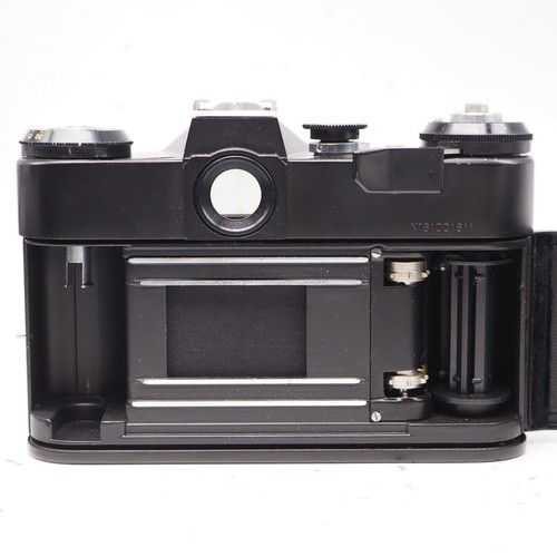 Zenit E 35mm Spiegelreflexkamera Body 1981 Last Year Made, revidiertes Logo und Abdeckung X016 - Bild 4 von 11
