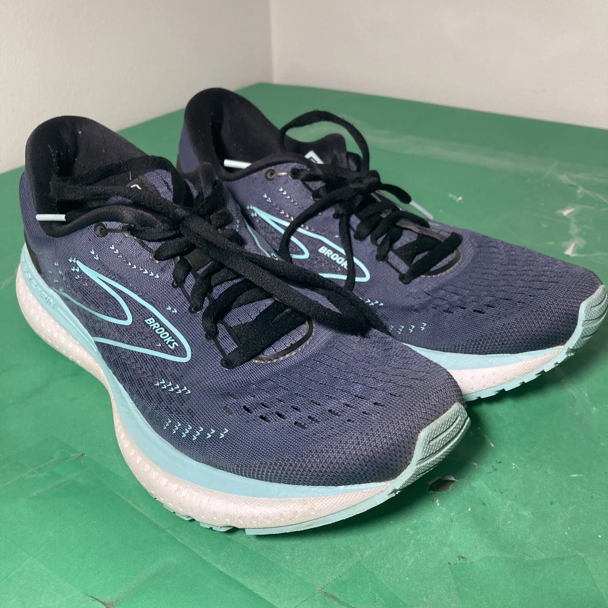 Brooks Glycerin 19 Women s Size 9 B Medium Running Shoes Navy