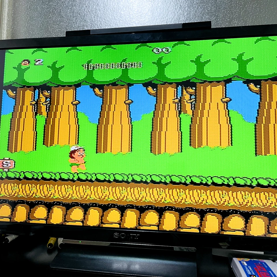 Takahashi Meijin no Boukenjima Adventure Island Hudson 1986 Nintendo Famicom - Image 4 of 4