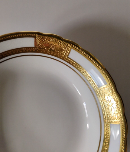 6 Aynsley Empress 5 1/8" Fruit Bowls - Mint - Picture 2 of 6