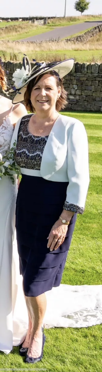 Mother of the bride shoes navy blue sales