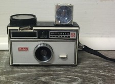 Vintage Kodak 154 Instamatic Camera Untested Parts Camera AS-IS