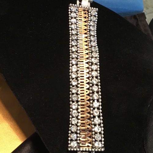Stella & Dot Chain Rhinestone Thick Statement Bracelet - Picture 2 of 11