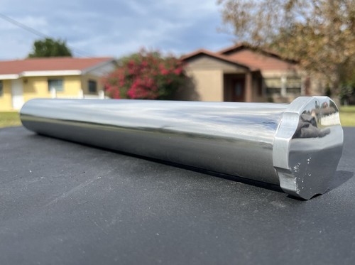 Summit Racing Stainless Steel Overflow Tank SUM-299990 - Picture 4 of 12