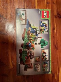 LEGO Minecraft 21114 The Farm 262 pieces NEW  Sealed Retired HTF (129$ onAmazon)