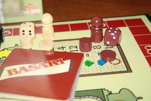 Basari The Classic Game of Barter by Reinhard Staupe - Out of the Box Games 2003 - Picture 6 of 9