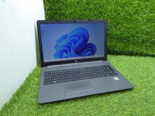 HP 250 G7 LAPTOP i5 1035G1 8GB 240GB SSD 15.6" WINDOWS 11 WIDESCREEN FAST #L2