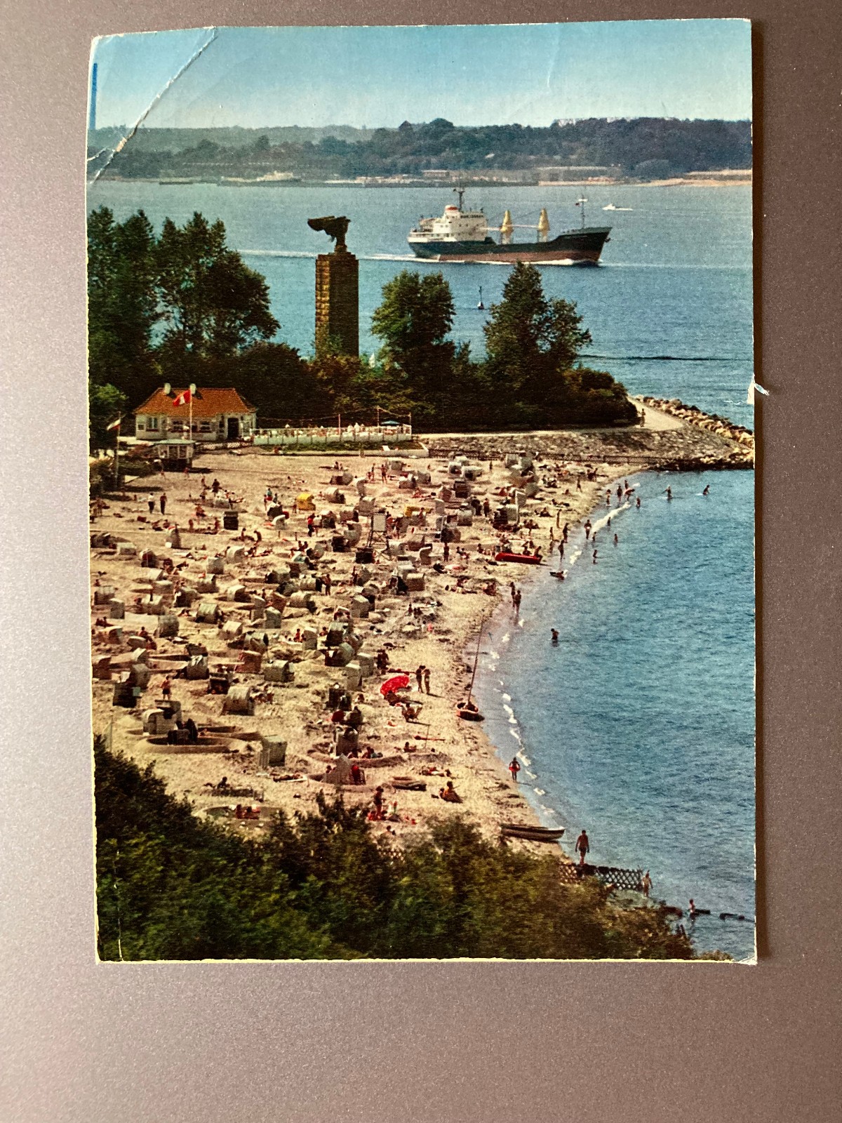 Bild 1 von 2