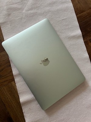 Apple MacBook Pro 13 Zoll, 512GB