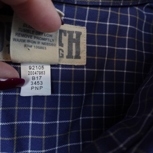 Duluth Trading Co Shirt Blue Plaid Wrinkle Fighter Large Button Up - Picture 3 of 7