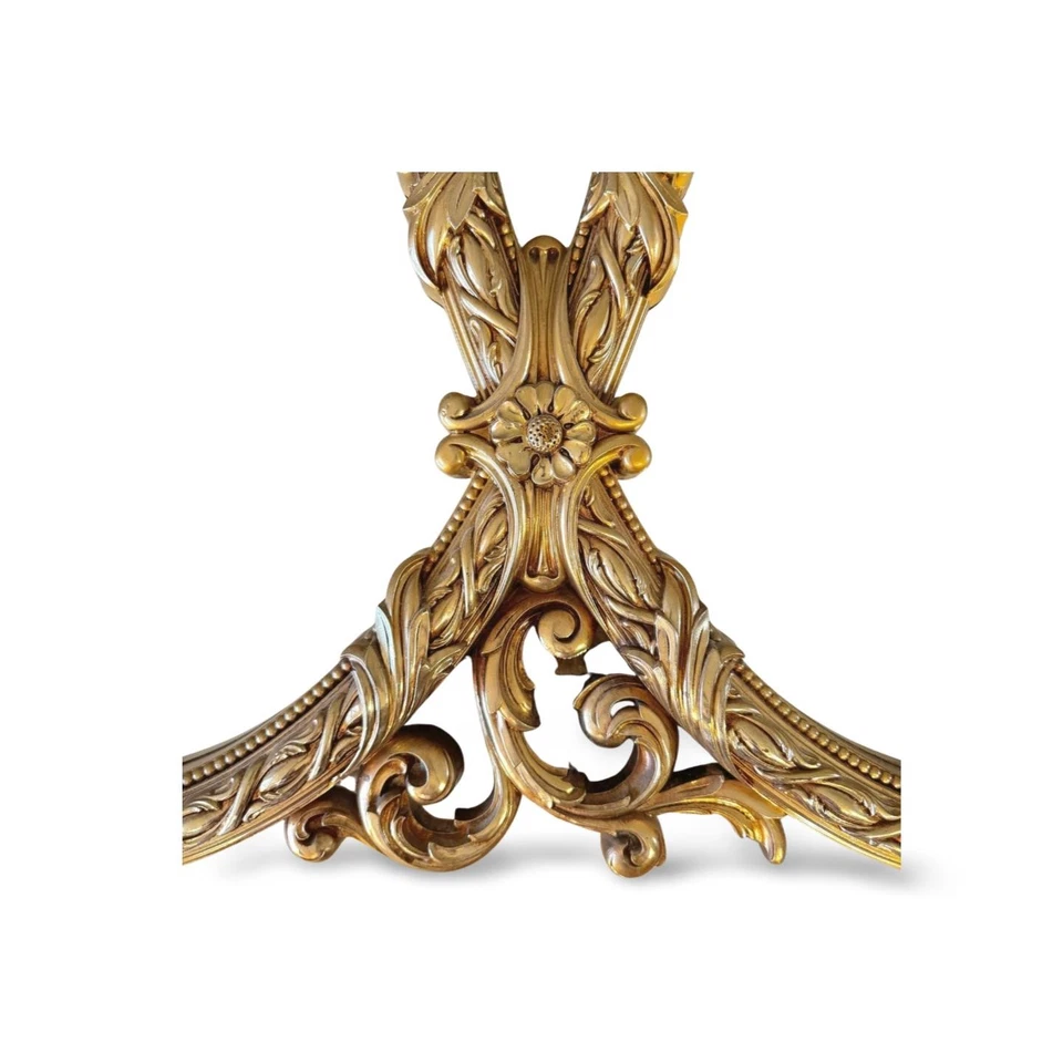 Espejo de triple anillo Bassett ornamentado dorado de mediados de siglo Foto 2 de 4