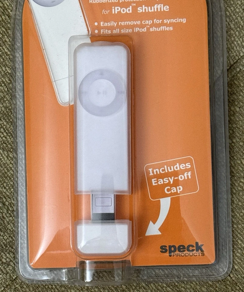 Protección de goma apretada Speck Skin para iPOD Shuffle - Piel transparente - Nuevo en paquete Foto 3 de 4